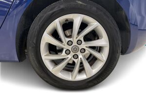 Opel Astra esikatselu 12