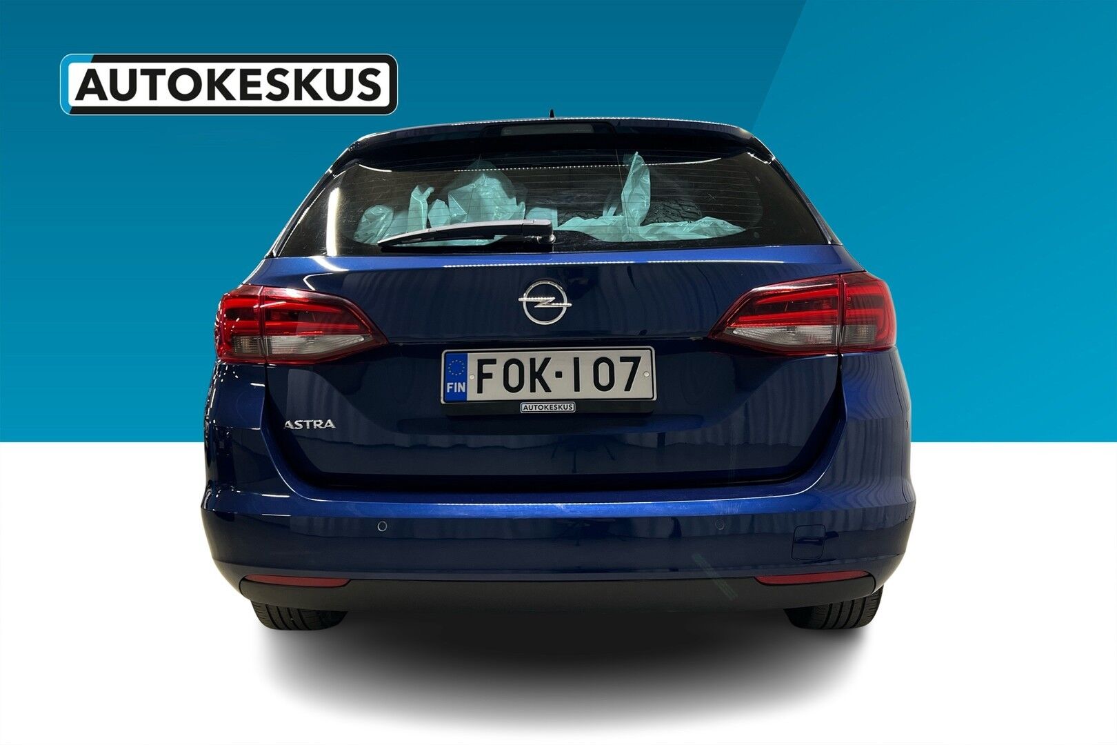 Opel Astra iso kuva 1