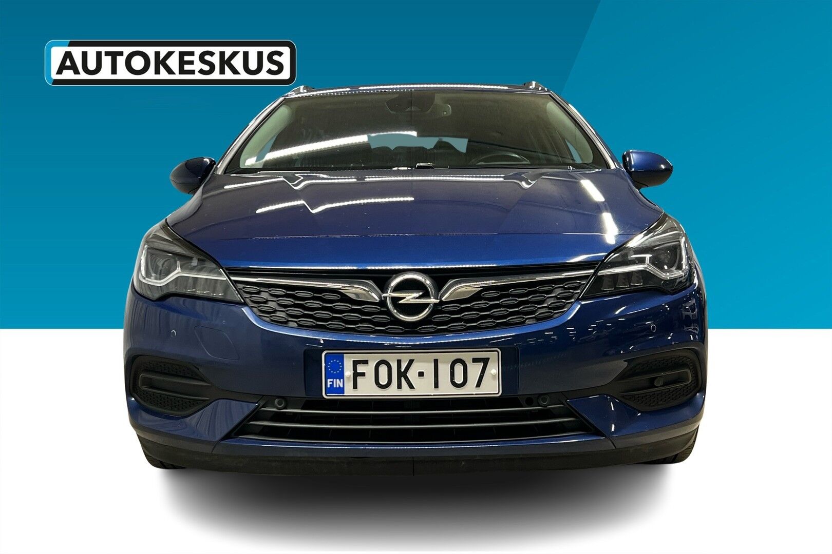 Opel Astra iso kuva 2