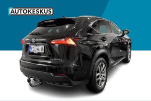 Lexus NX esikatselu 17
