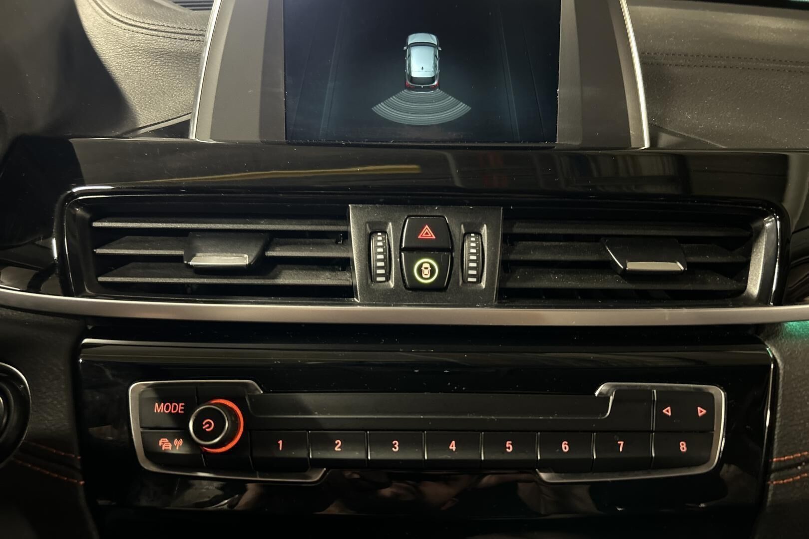 BMW X1 iso kuva 25