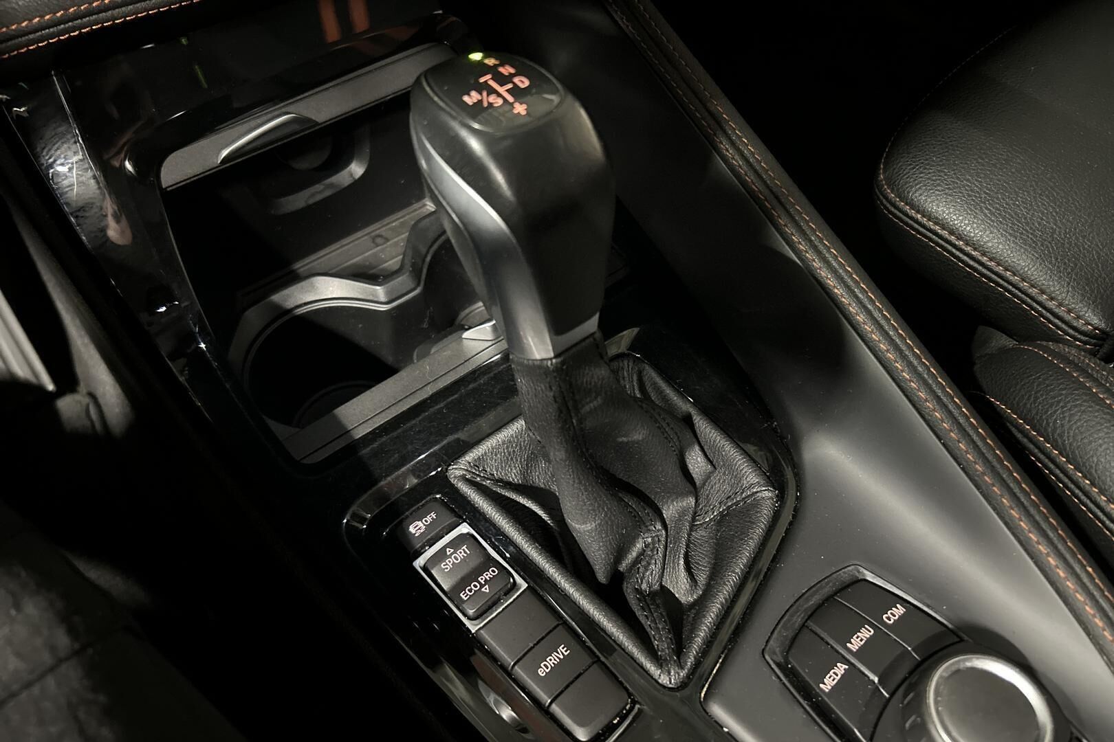 BMW X1 iso kuva 28