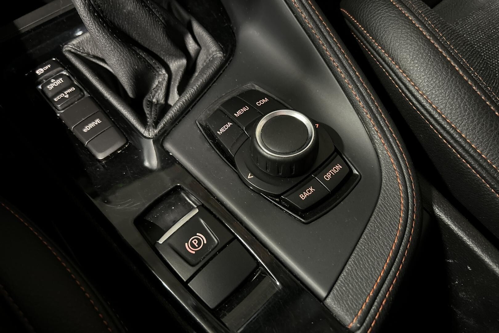 BMW X1 iso kuva 35