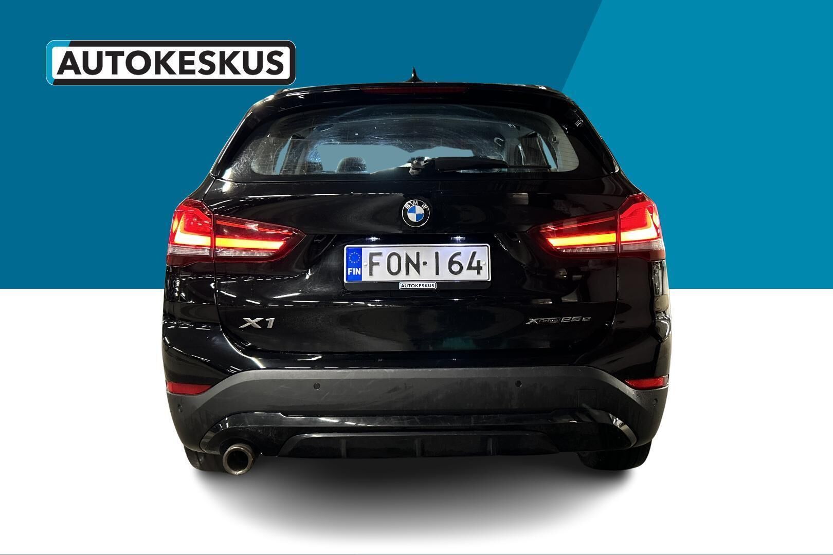BMW X1 iso kuva 5
