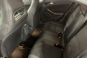 Mercedes-Benz A esikatselu 10