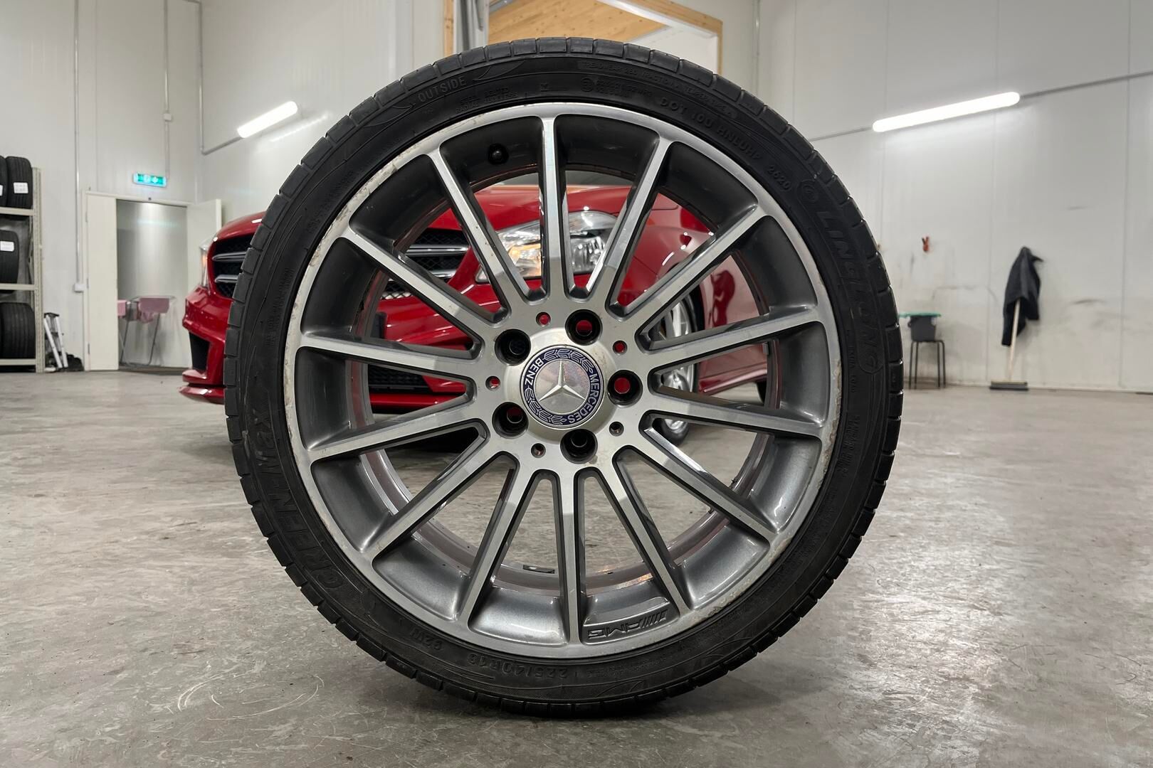 Mercedes-Benz A iso kuva 13