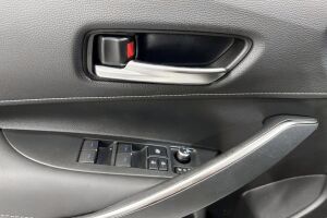 Suzuki Swace esikatselu 24