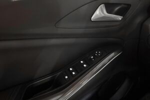 Opel Grandland X esikatselu 21