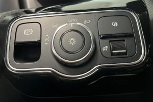 Mercedes-Benz CLA esikatselu 18