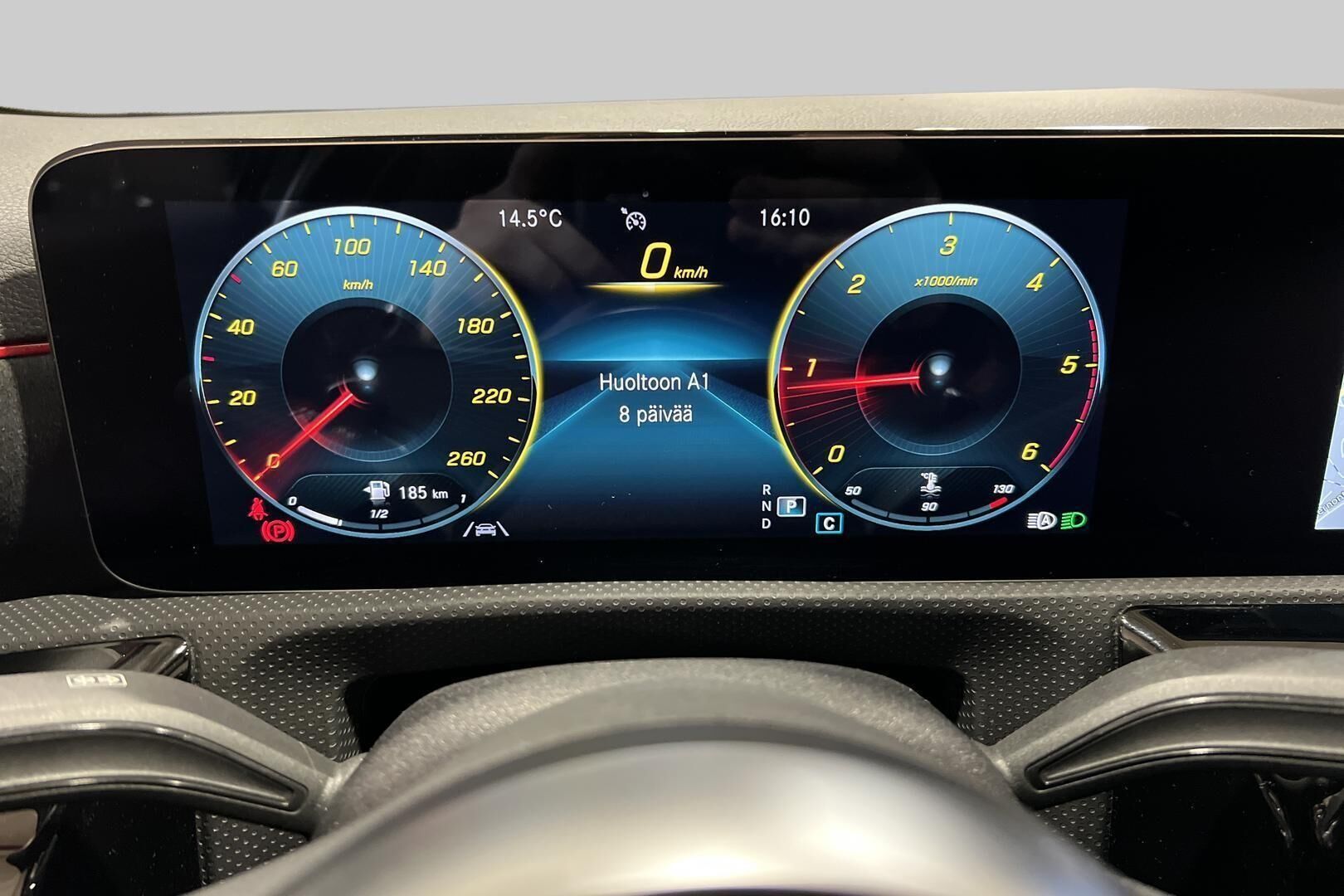 Mercedes-Benz A iso kuva 17