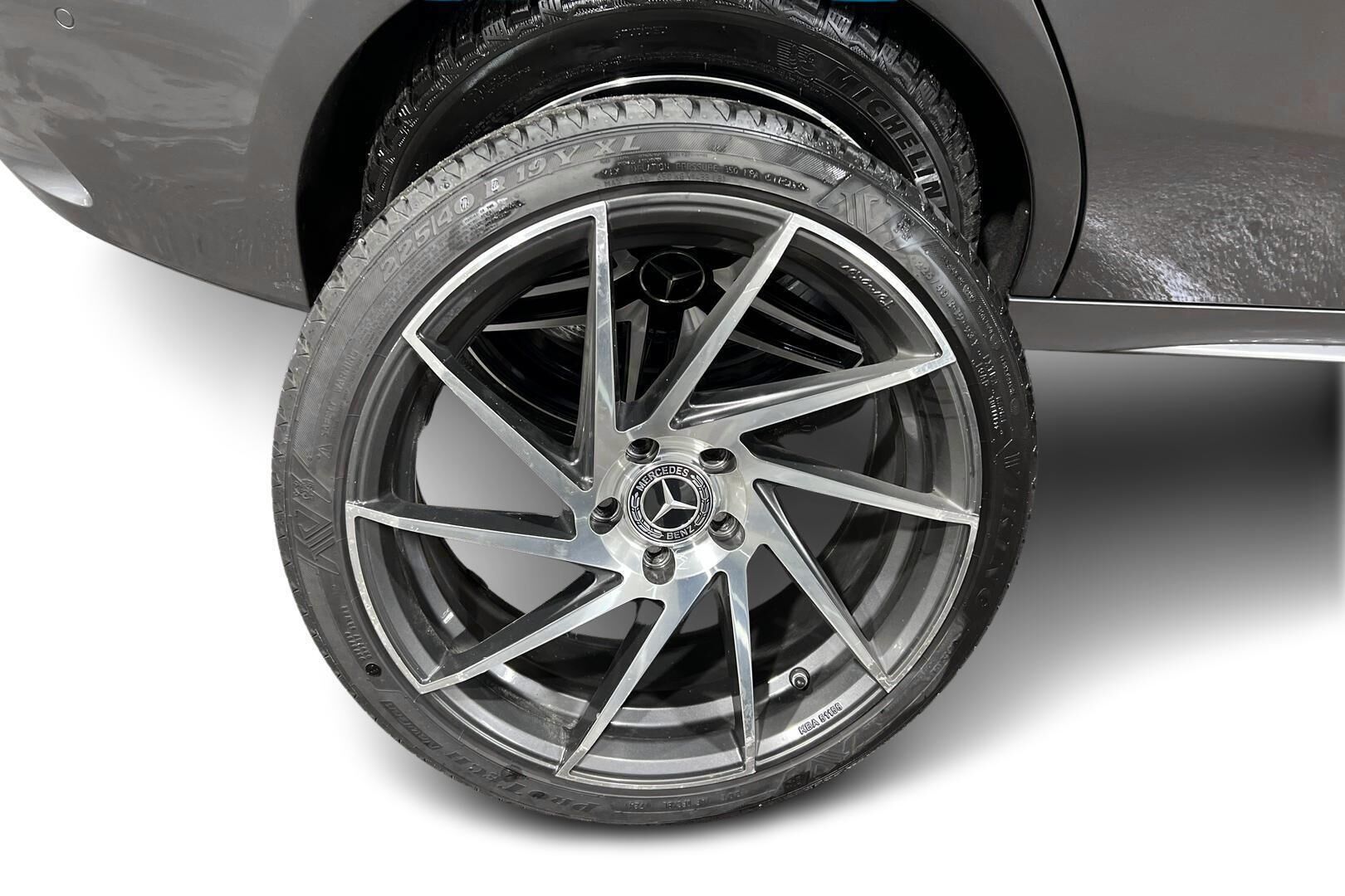 Mercedes-Benz A iso kuva 19