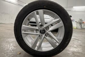 Toyota Corolla esikatselu 13