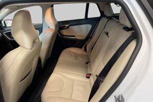 Volvo V60 esikatselu 10