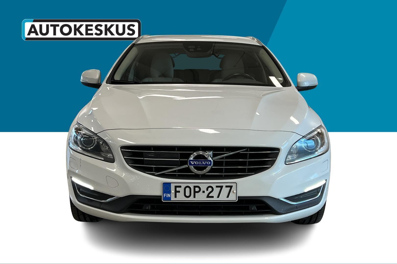 Volvo V60 iso kuva 2