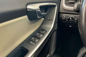 Volvo V60 esikatselu 21