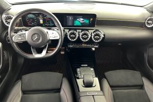 Mercedes-Benz A esikatselu 15