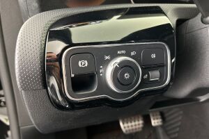 Mercedes-Benz A esikatselu 19