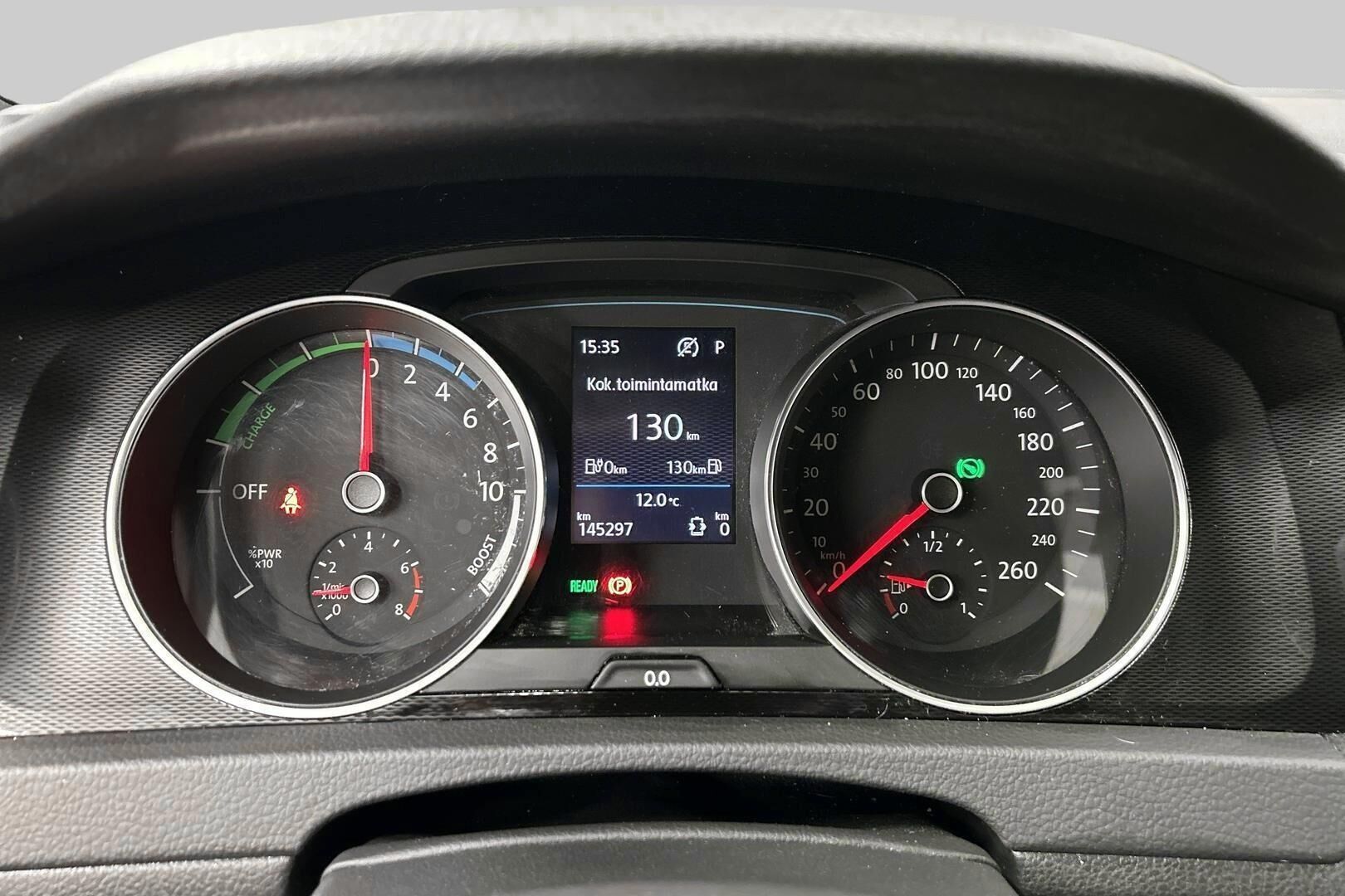 Volkswagen Golf iso kuva 13