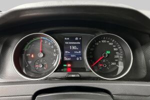 Volkswagen Golf esikatselu 13