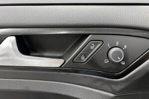 Volkswagen Golf esikatselu 22