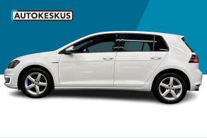 Volkswagen Golf esikatselu 7