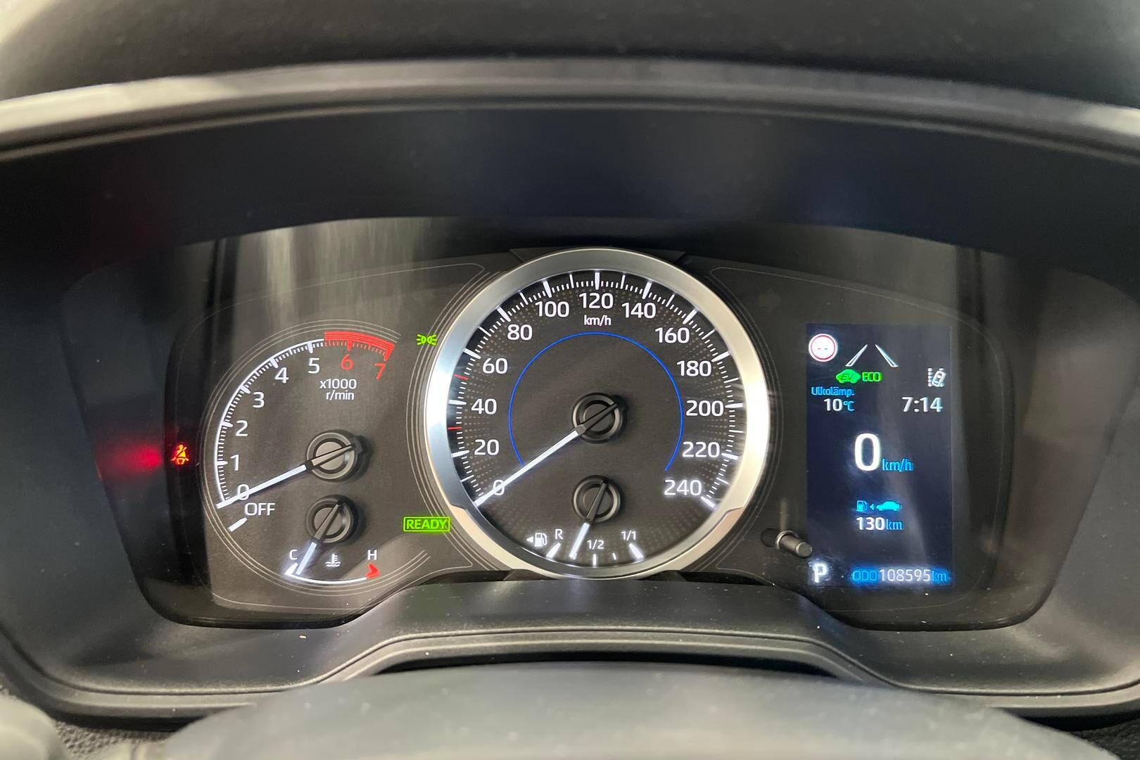 Toyota Corolla iso kuva 12