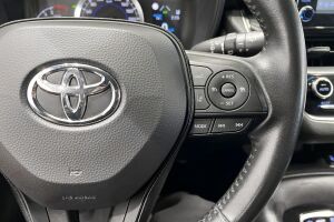 Toyota Corolla esikatselu 17