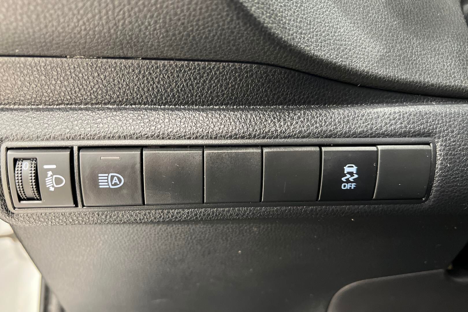 Toyota Corolla iso kuva 19