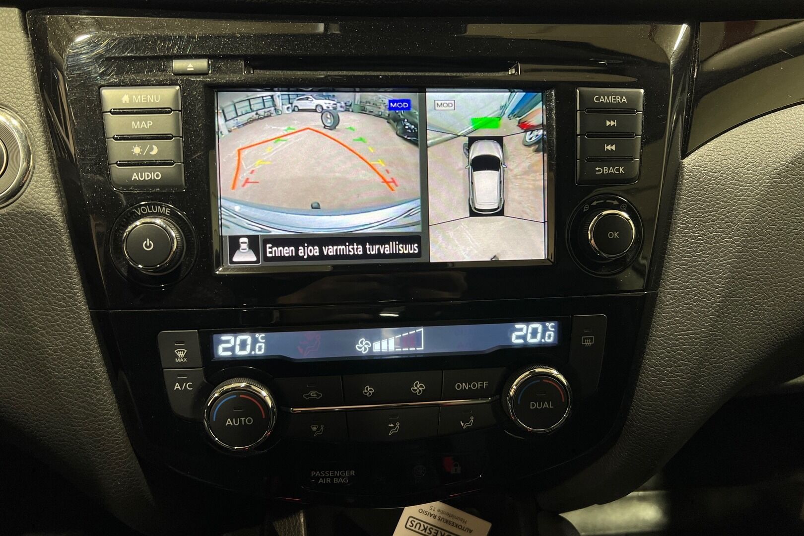 Nissan Qashqai iso kuva 14