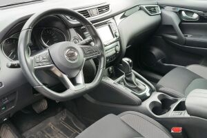 Nissan Qashqai esikatselu 2