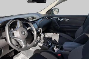 Nissan Qashqai esikatselu 2