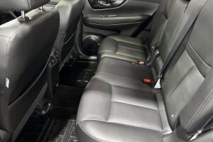 Nissan X-Trail esikatselu 10