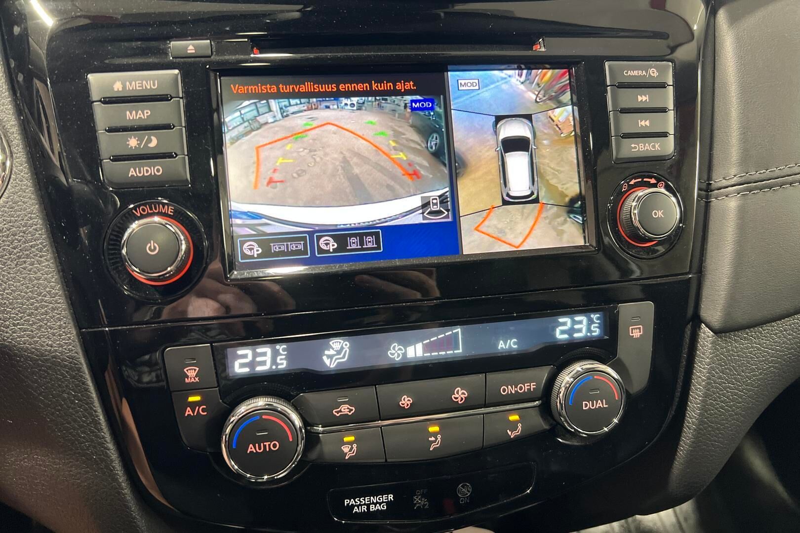 Nissan X-Trail iso kuva 21