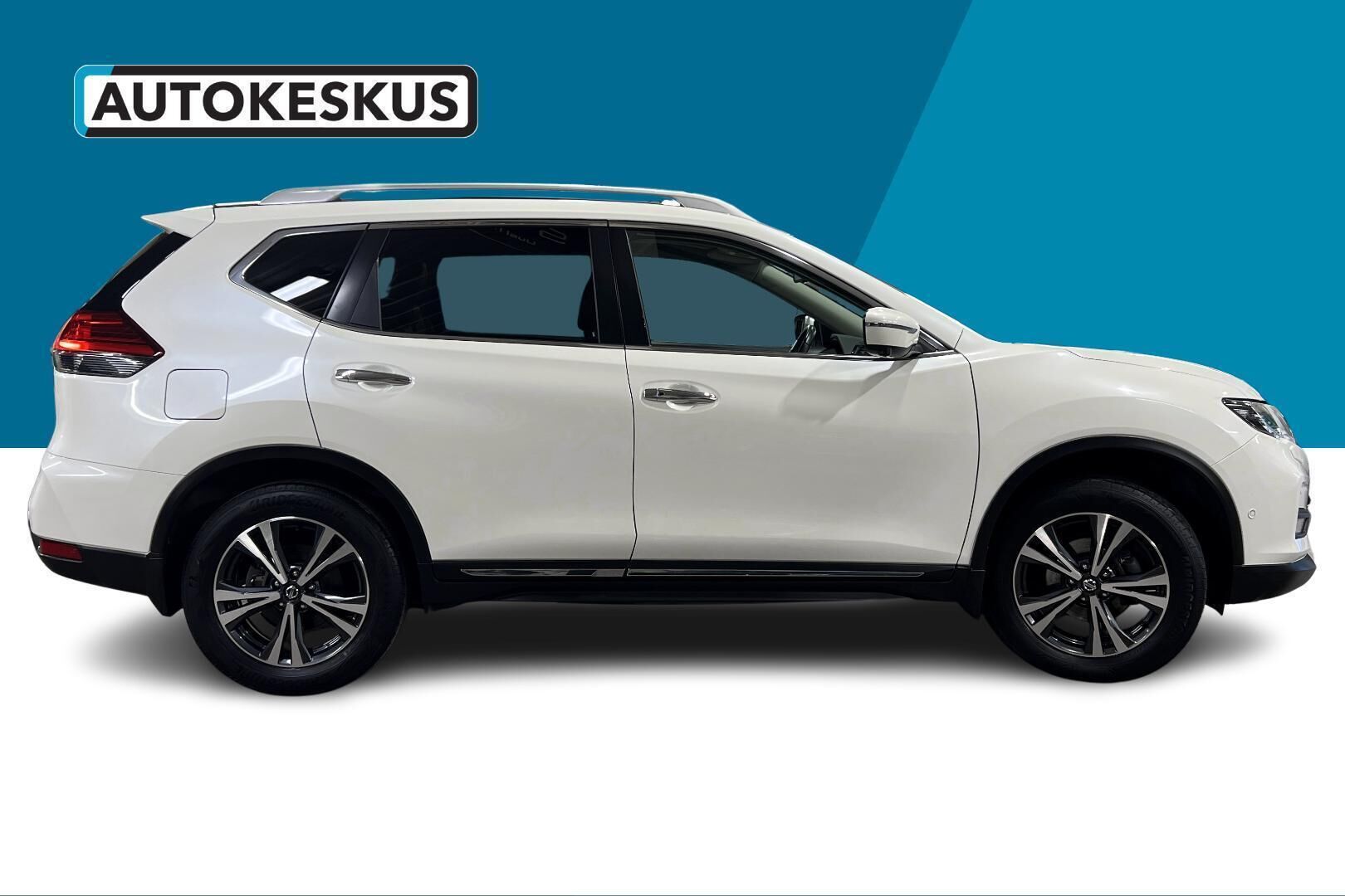 Nissan X-Trail iso kuva 4