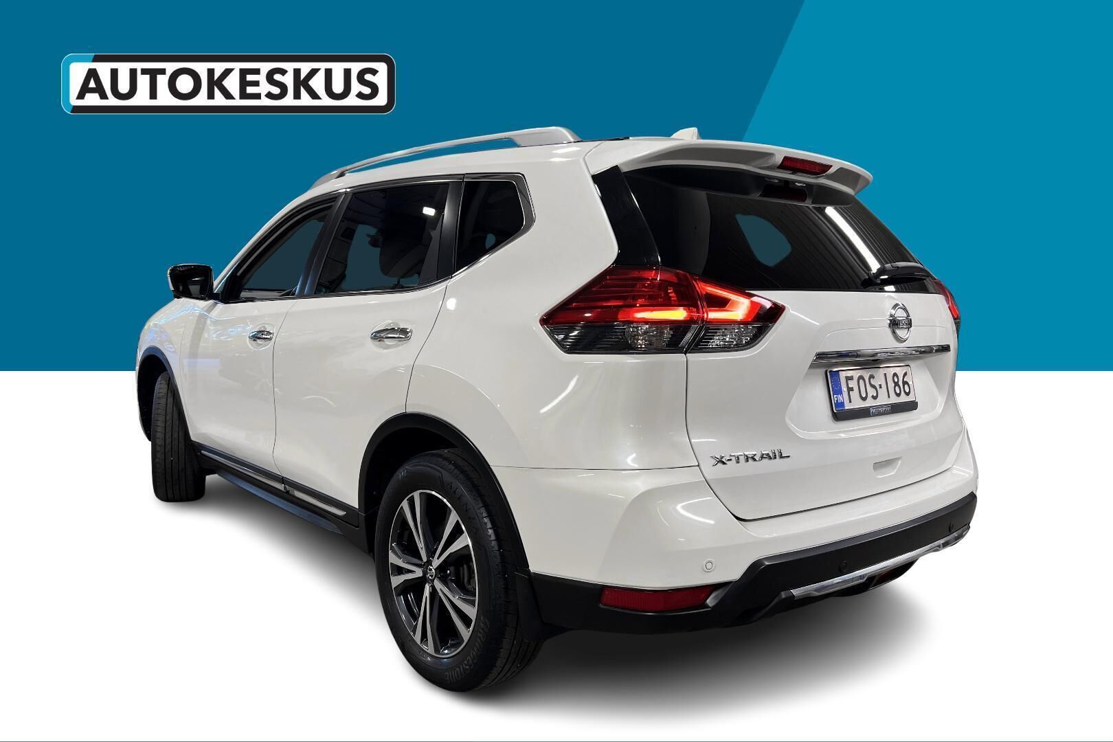 Nissan X-Trail iso kuva 7