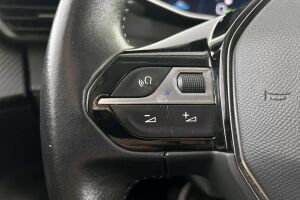 Peugeot e-2008 esikatselu 23