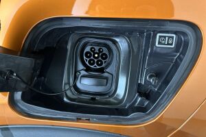 Peugeot e-2008 esikatselu 29