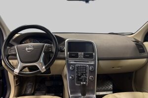 Volvo XC60 esikatselu 11