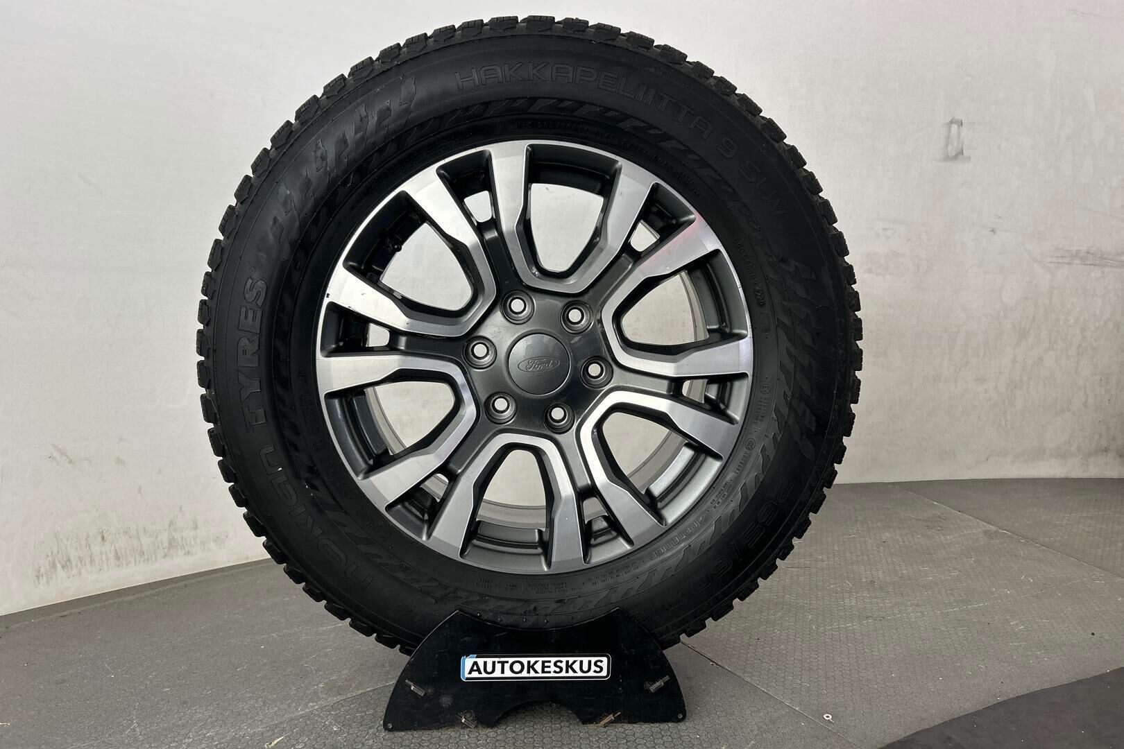 Ford Ranger iso kuva 13
