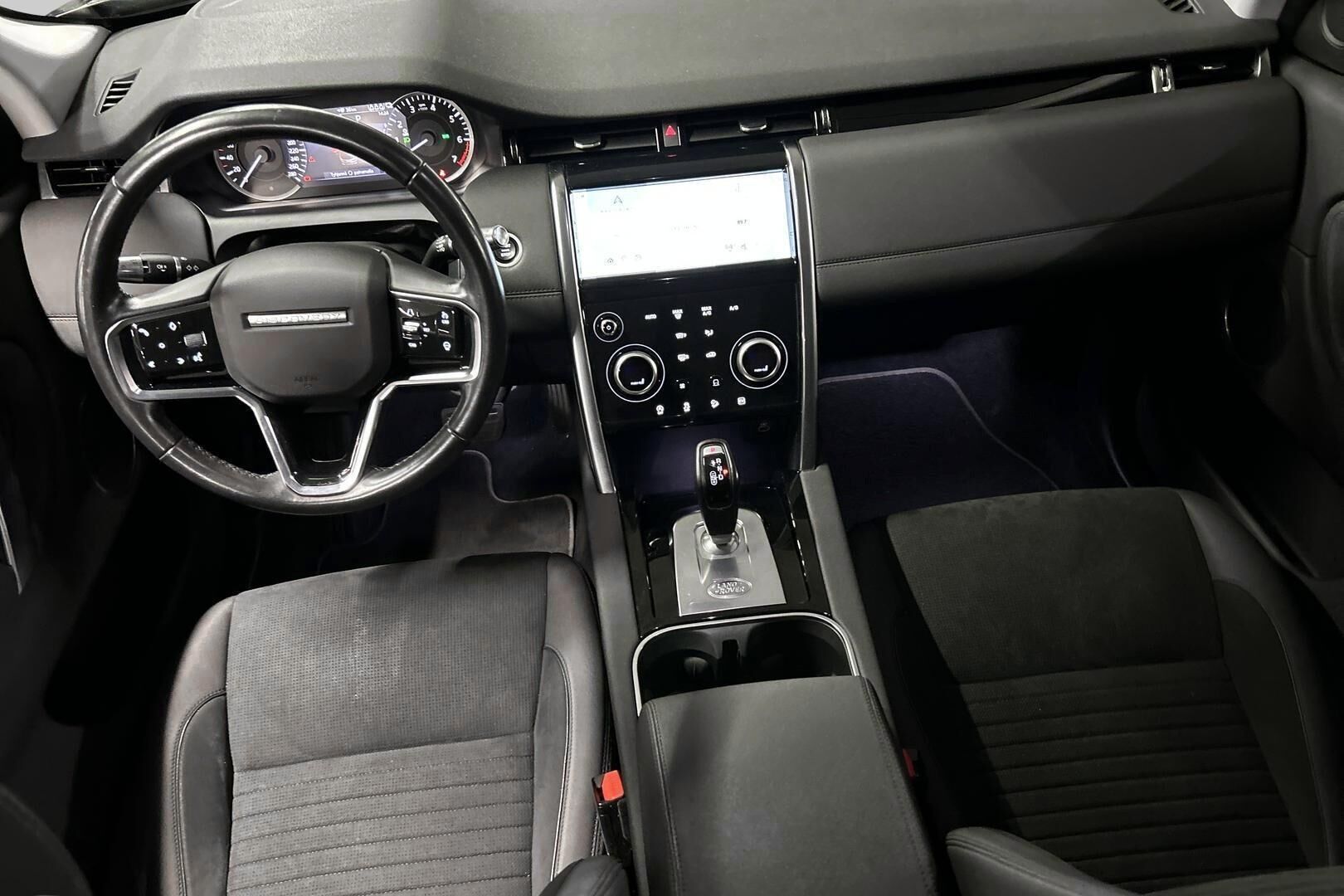 Land Rover Discovery Sport iso kuva 11
