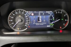 Land Rover Discovery Sport esikatselu 14