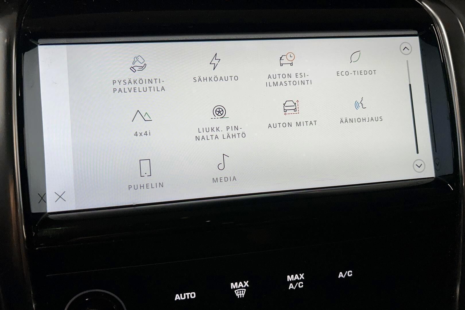 Land Rover Discovery Sport iso kuva 18