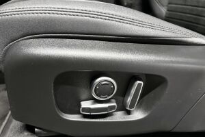 Land Rover Discovery Sport esikatselu 39