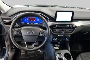 Ford Kuga esikatselu 11
