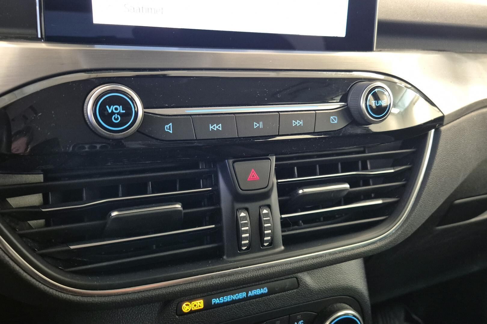 Ford Kuga iso kuva 16