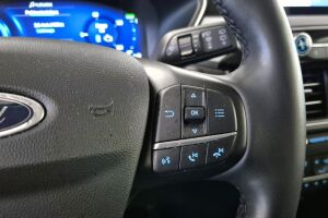 Ford Kuga esikatselu 19