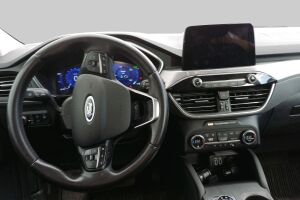 Ford Kuga esikatselu 2