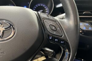 Toyota C-HR esikatselu 15