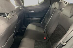 Toyota C-HR esikatselu 9