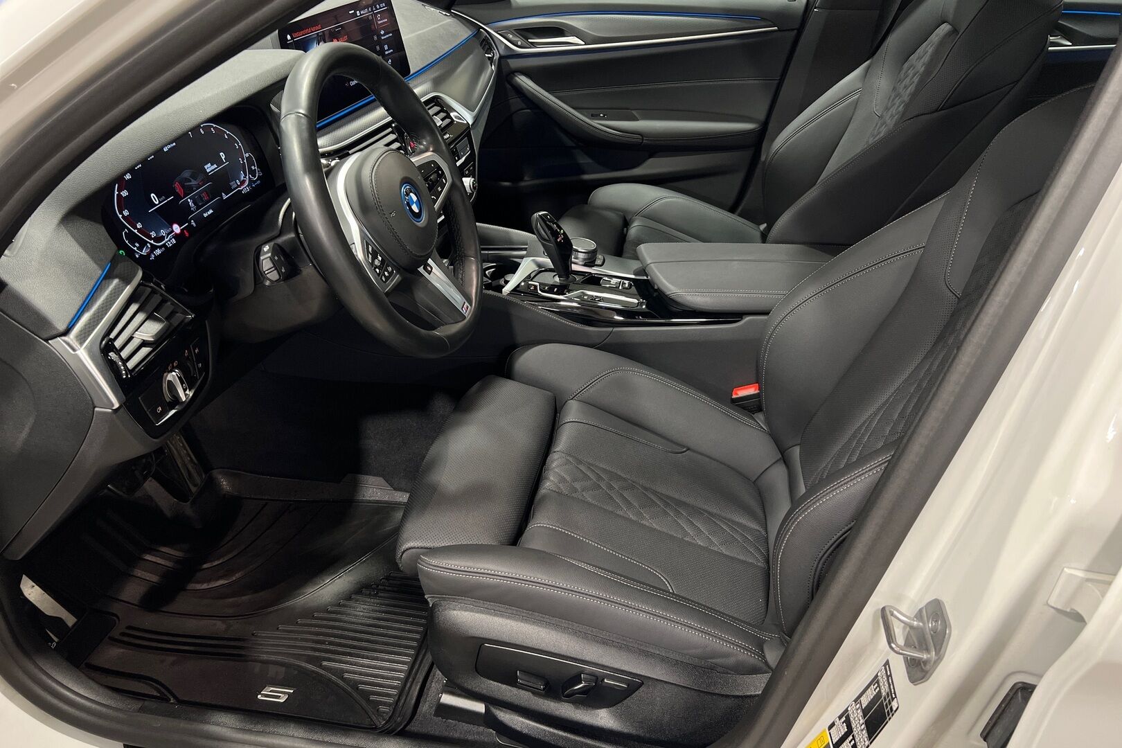 BMW 5-sarja iso kuva 7